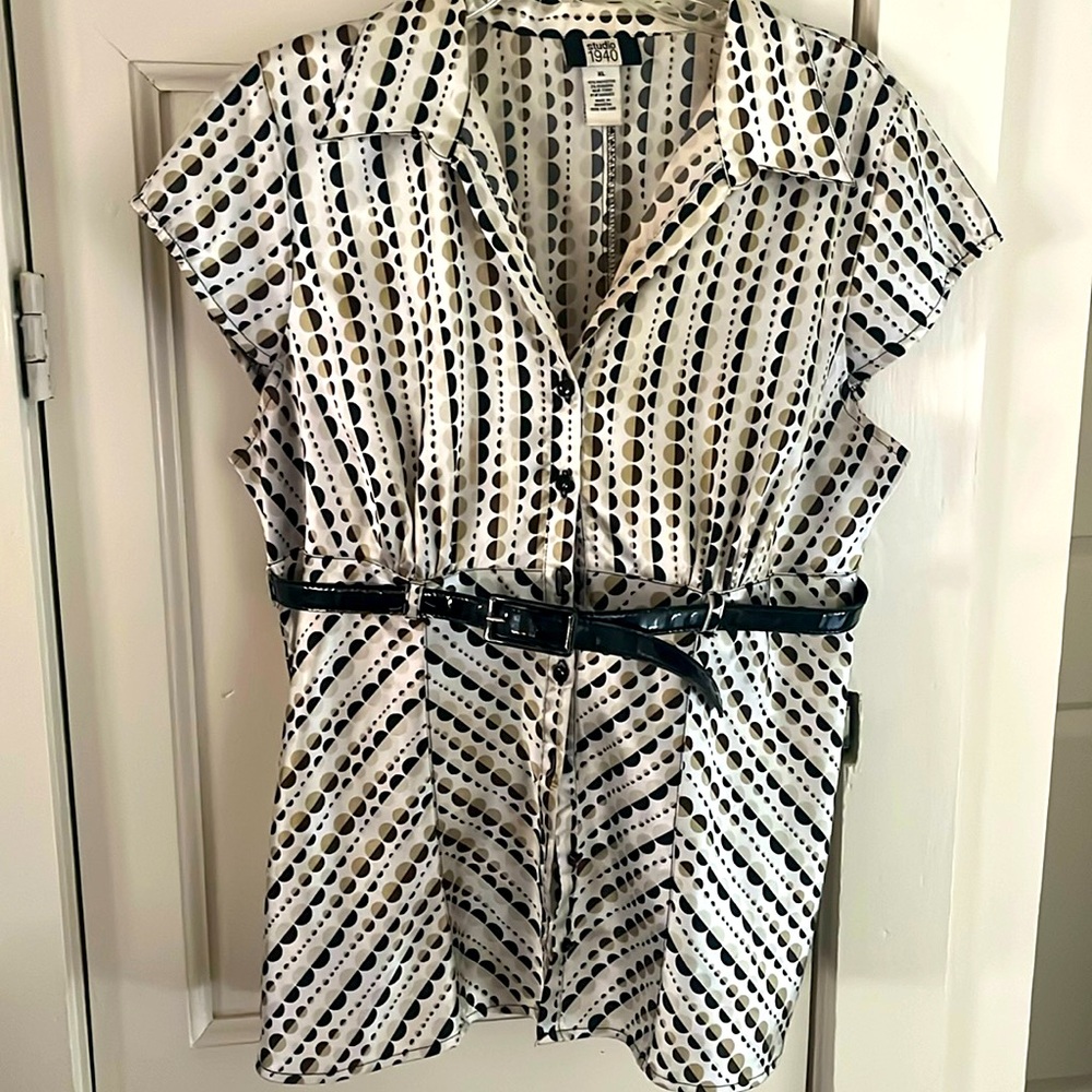 Studio 1940 Satin Belted Top